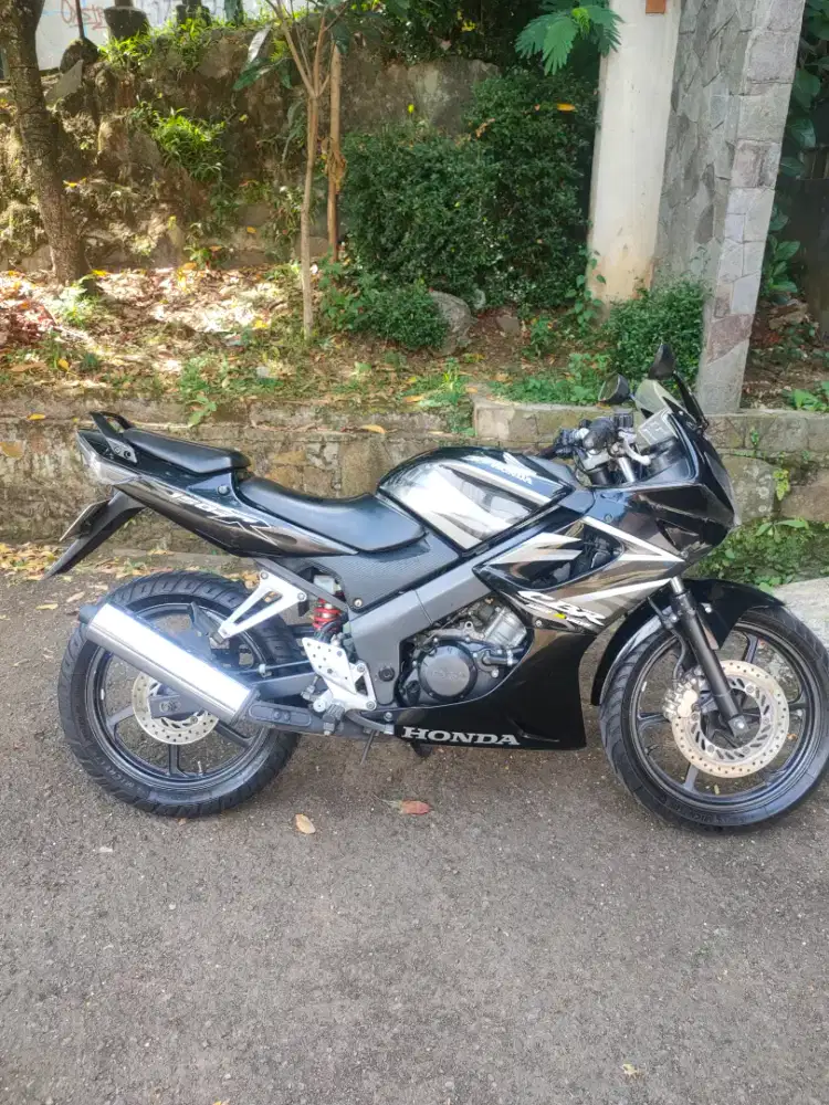 Jual cepat seadanya CBR 150R Thailand