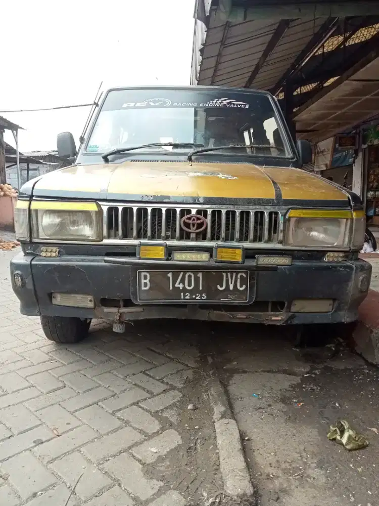 Jual mobil kijang super 1993