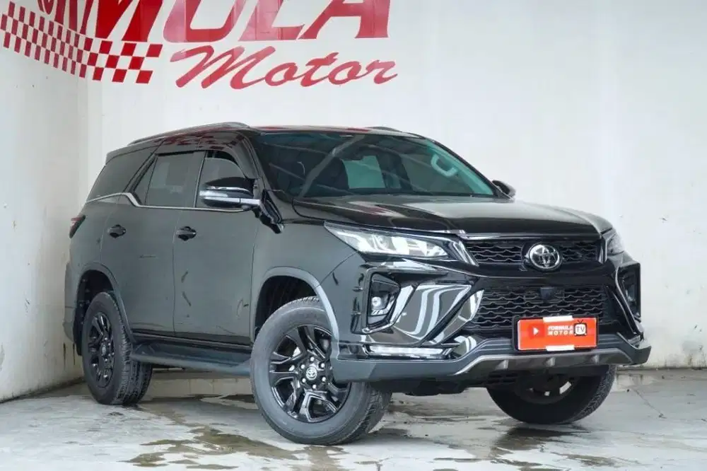 TOYOTA VRZ 2.8 GR LAGENDER A/T 2025 HITAM