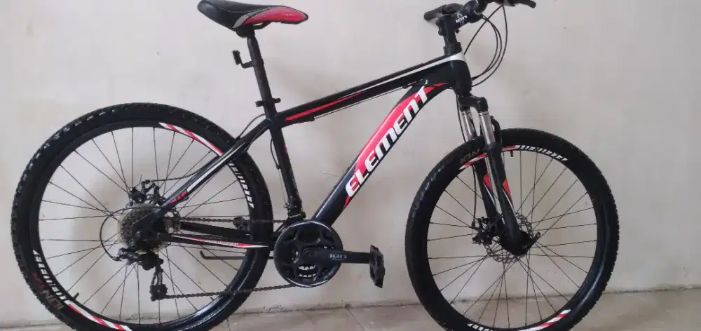 Dijual cepat butuh dana sepeda MTB Element normal siap pakai