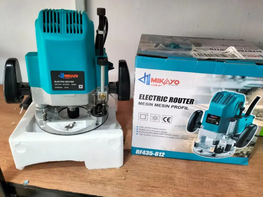 Mesin  Mikayo Electric Router (tipe RF435-612)
