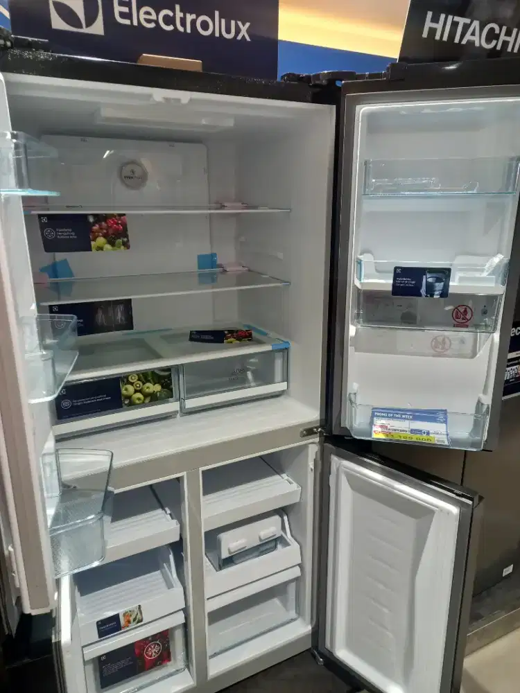 KULKAS ELECTROLUX REFRI MULTIDOOR 537 LITER