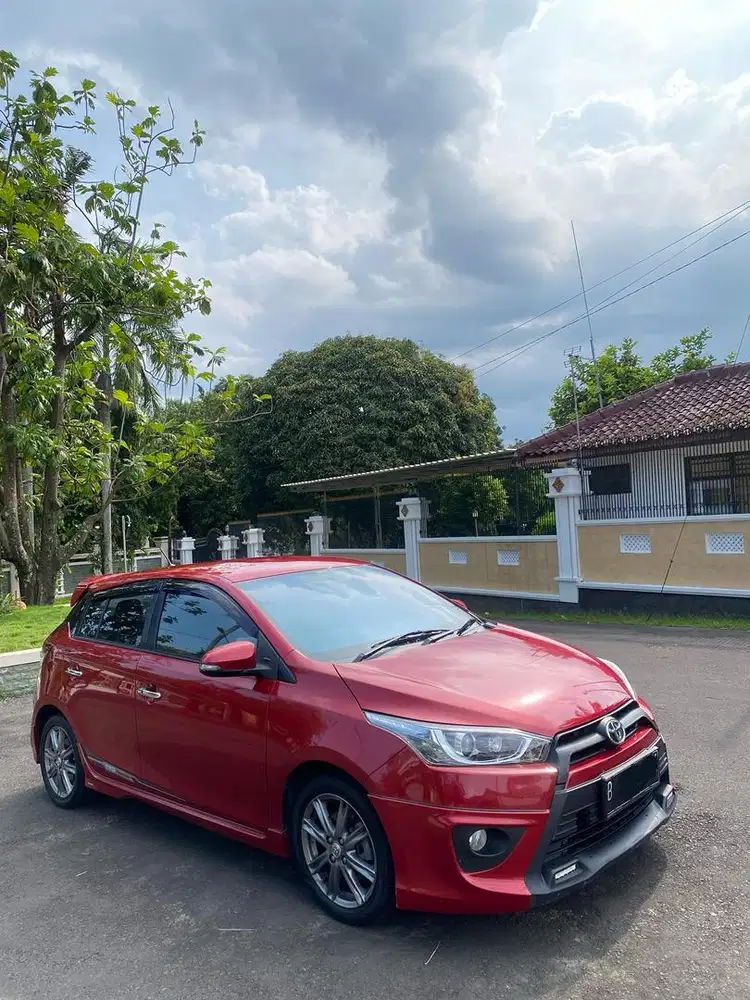 Toyota Yaris S TRD Matic 2015