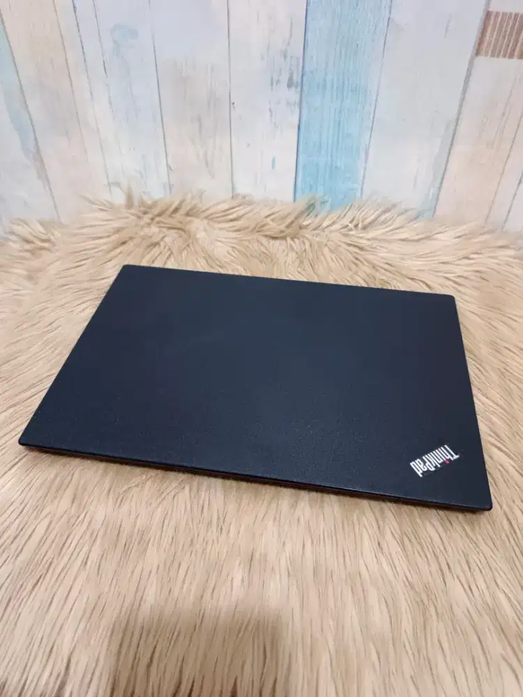 Laptop Desain Thinkpad X280 Core i5 Gen 8 Ram 8 Ssd 256