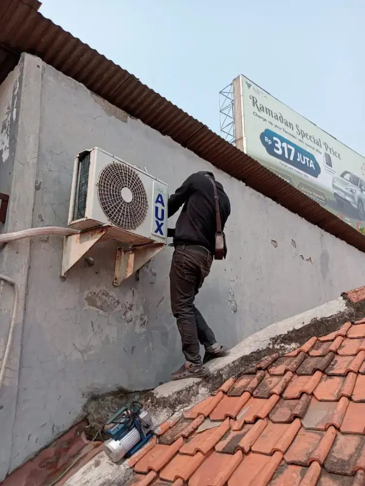 Service ac,bongkar pasang ac,cuci ac,isi freon dll