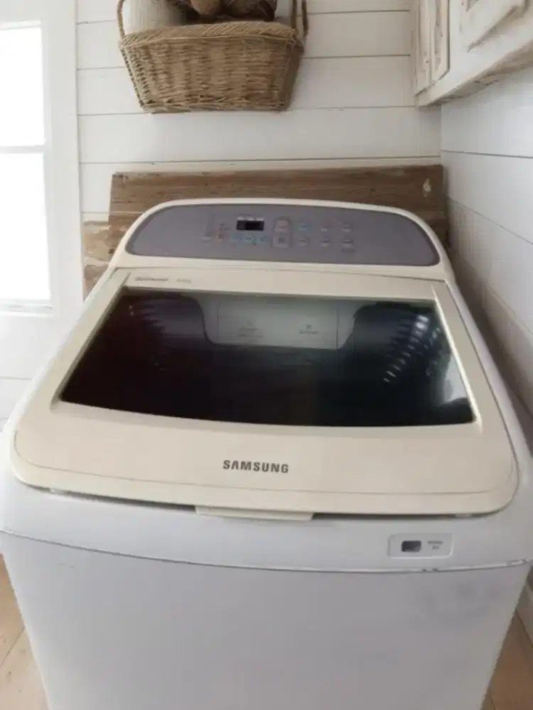 jual mesin samsung 9KG jumbo,mesin halus, orisinil, siap pakai, nepis!