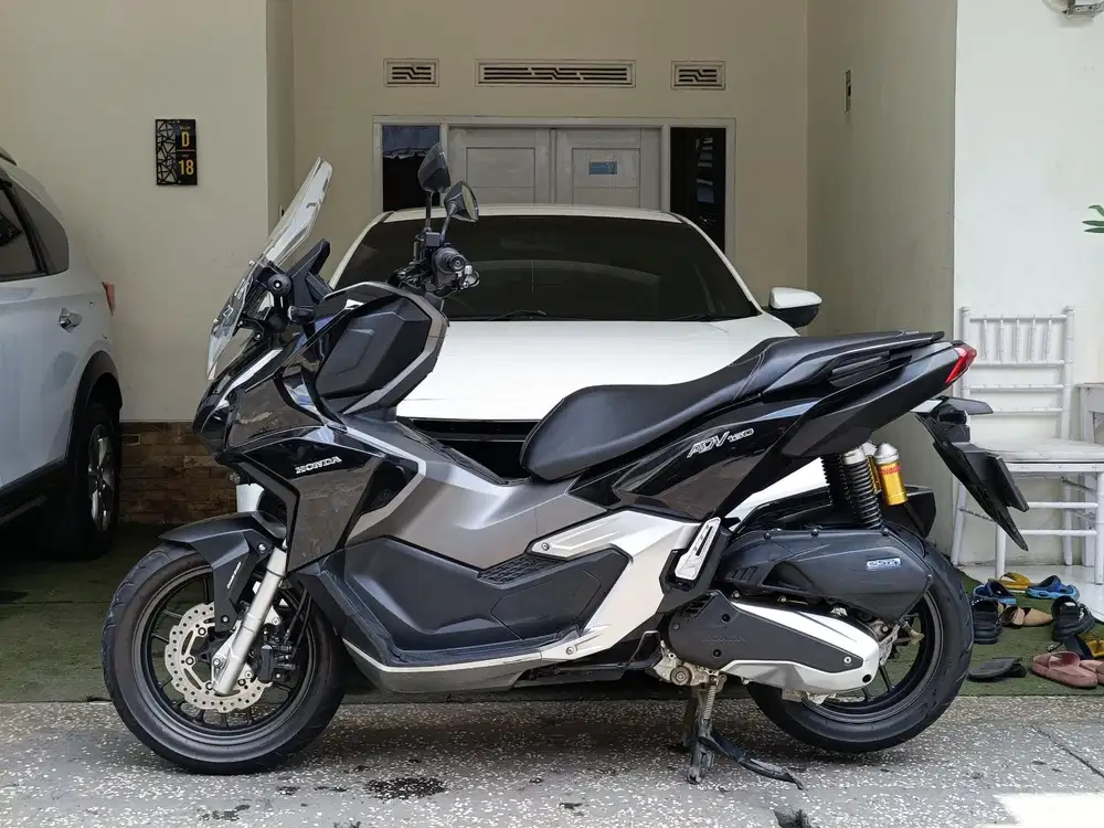 Adv 160 tahun 2022 low km 19rb/tt boleh gan cash lebih bagus