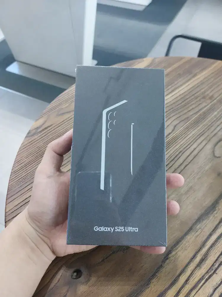 Samsung S25 Ultra promk habiskan Stok