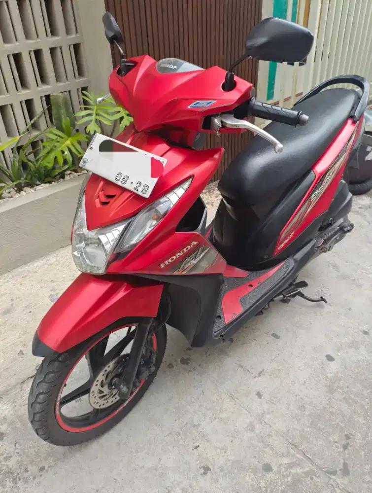 Beat 2014 merah pribadi