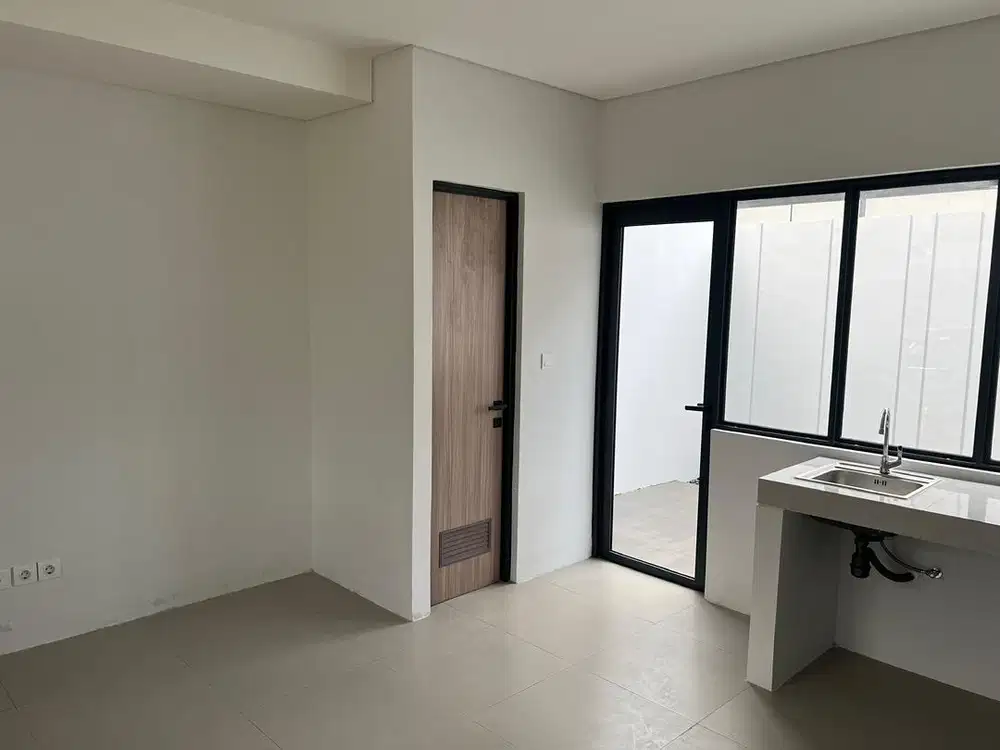 XYZ X2 CAZIA LIPPO CIKARANG