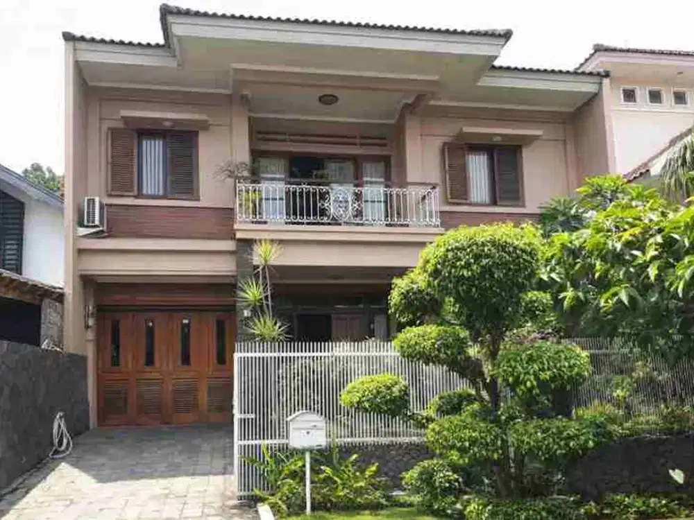 Rumah 2 Lantai di Bintaro Jaya