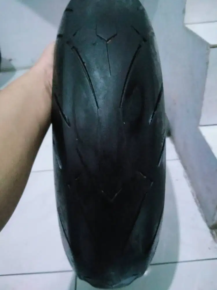 Ban belakang merk corsa R93 Platinum