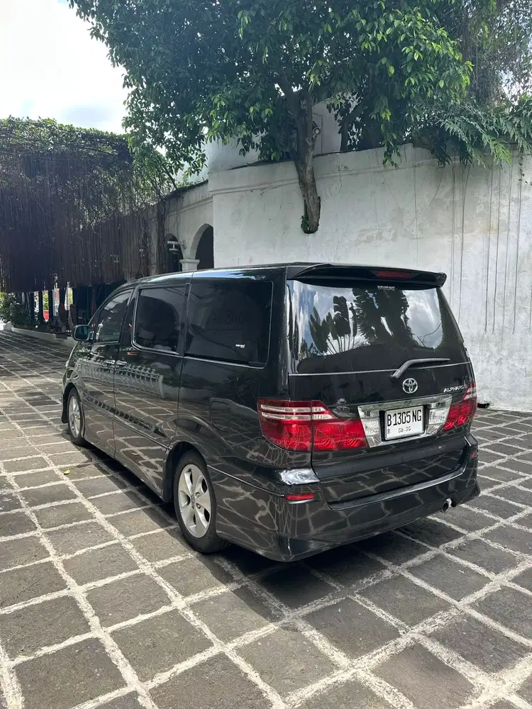 Toyota Alphard 2005 2400cc AT Premium Sound