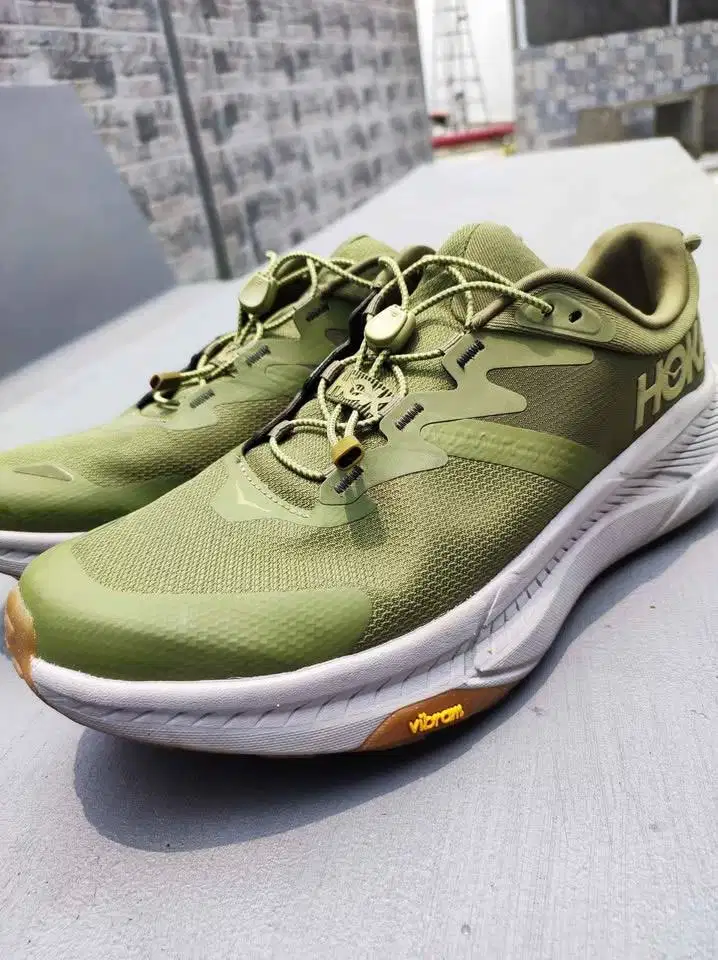 HOKA Transport hijau army lengkap dengan dus