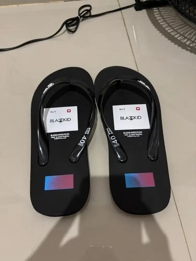 Sandal Jepit Black ID
