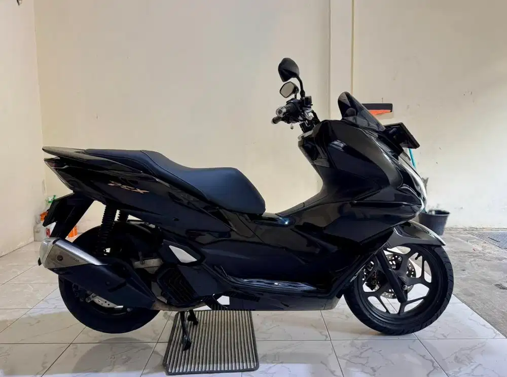 Honda PCX 160 ABS ISS (Tipe Tertinggi) MULUSSS Pajak Hidup Panjang