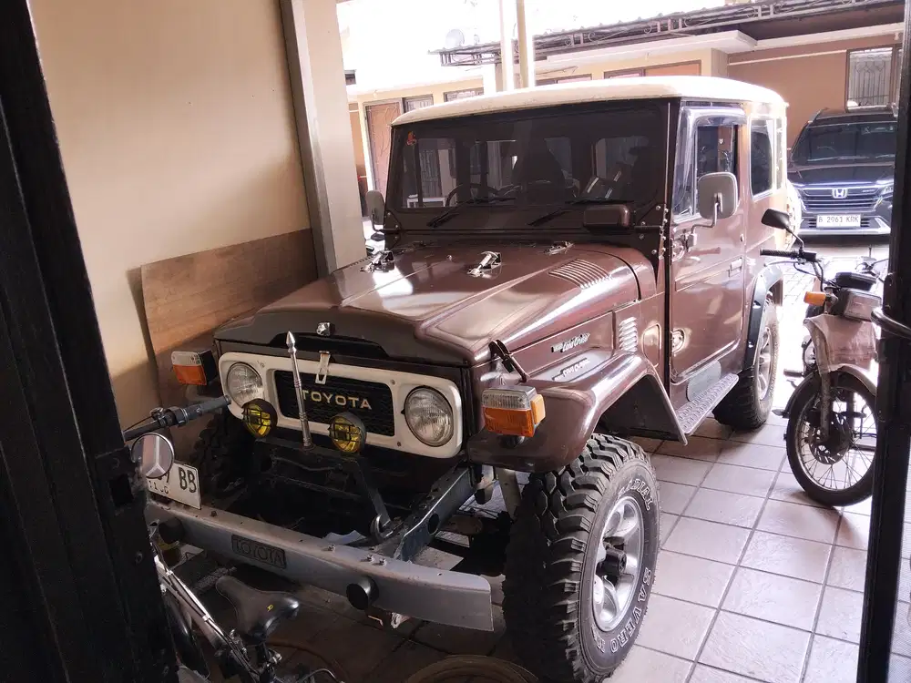 Toyota Hard Top 1981 Bensin