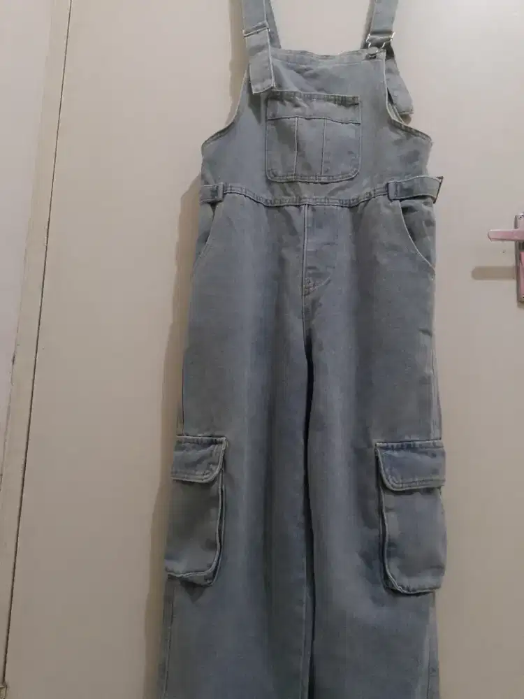 Masih Baru Belum Pernah di pake sama sekali barangkali ada yang minat