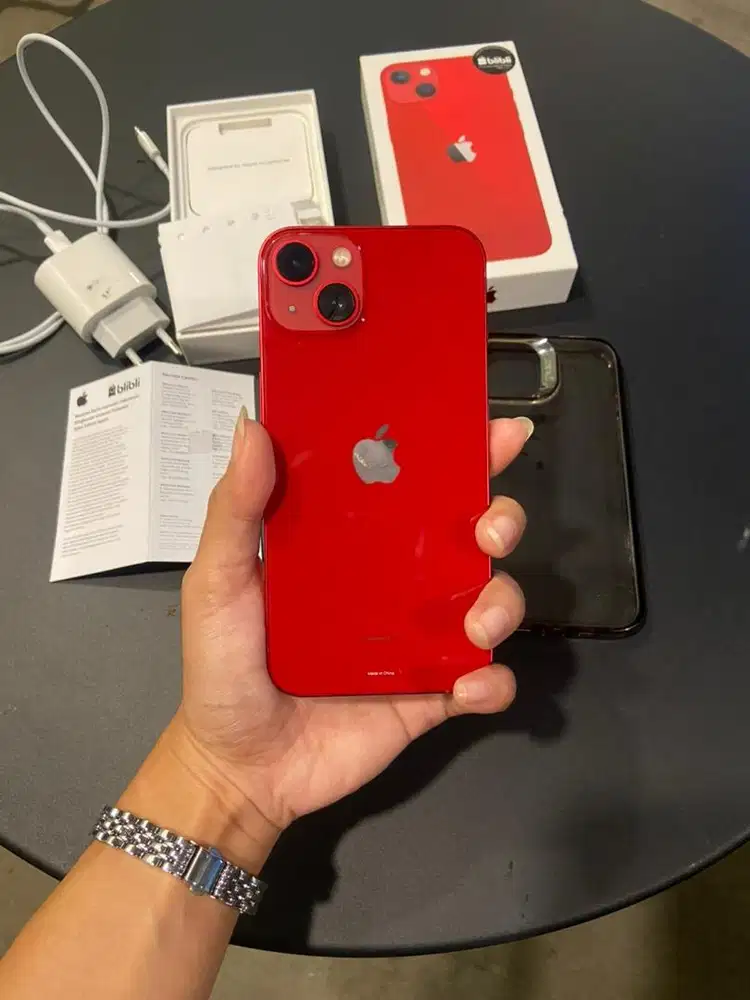Dijual iPhone 13 256gb iBox mulus tangan pertama fullset