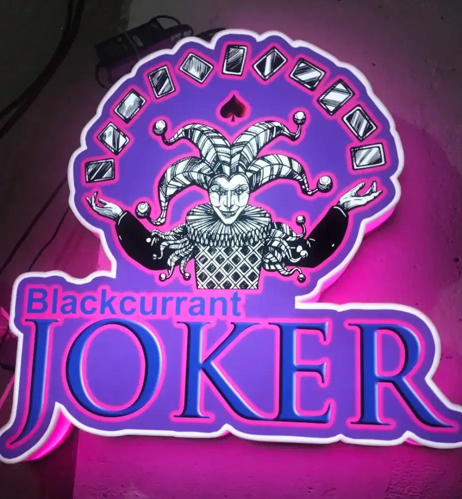 Neon Box hiasan kamar