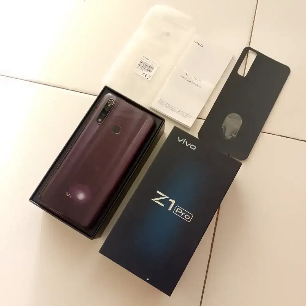 Vivo Z1 pro ram 6/128 mati total