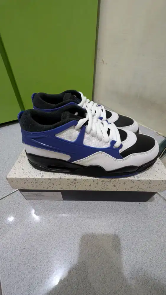 Nike Air Jordan RM 4 size 43 EU insole 27.5