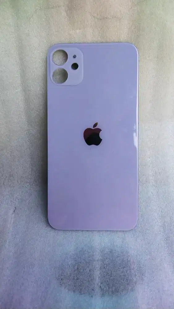 Backdoor Iphone 11 Purple Ex Copotan Mulus