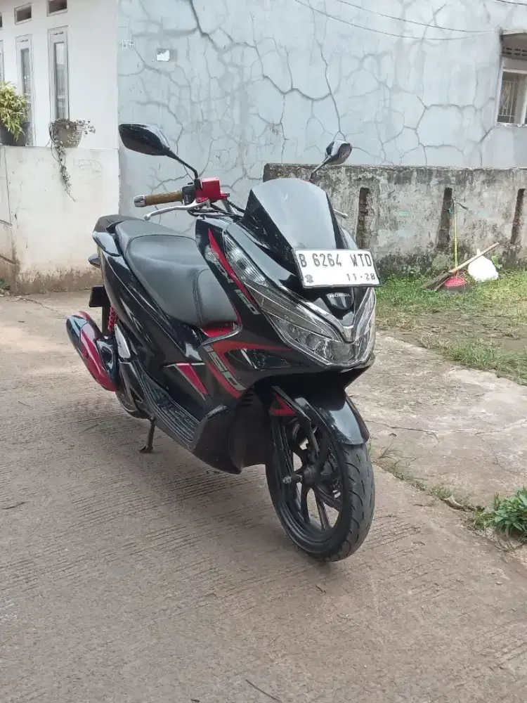 Honda PCX cbs iss tipe Abs tahun 2018