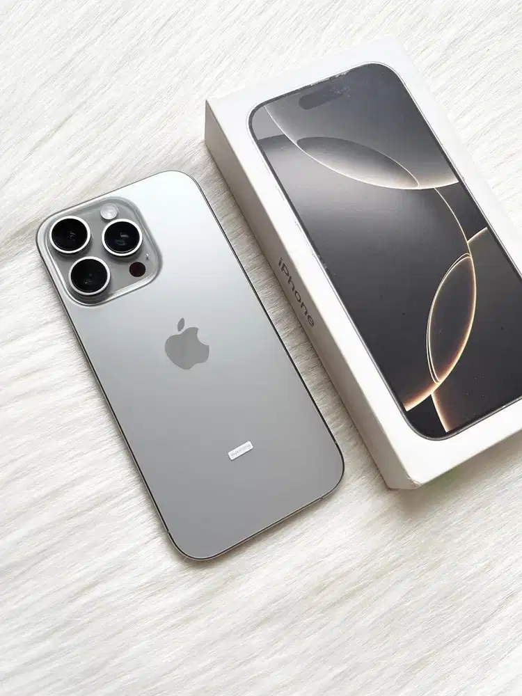 Iphone 16 pro 256gb natural titanium, resmi iBox (like new)