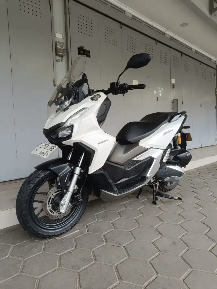 Honda adv 160 cbs 2023 mulus
