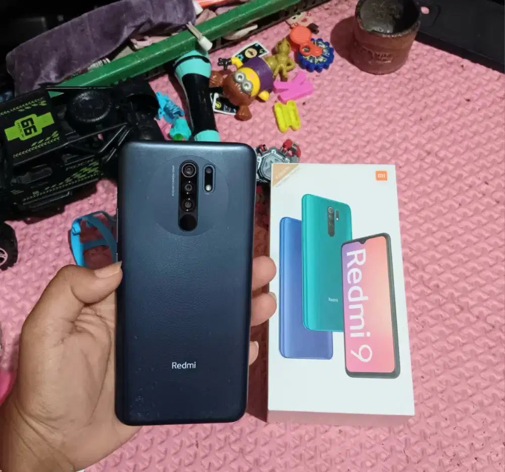 Redmi 9 ram 4+1/64 Fullset.