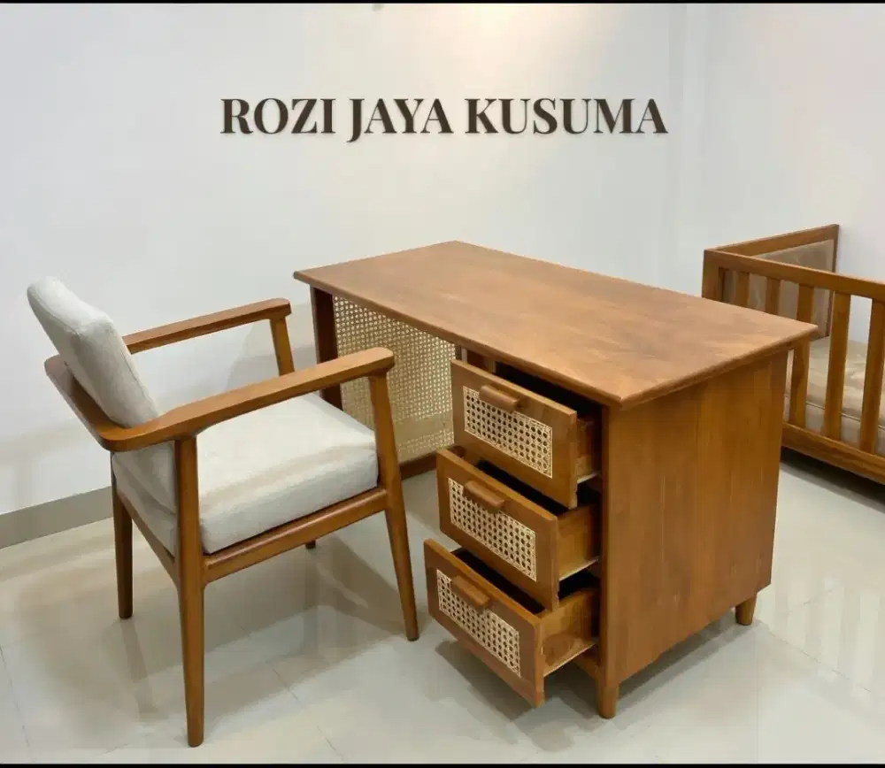 Meja kantor meja belajar meja kayu jati