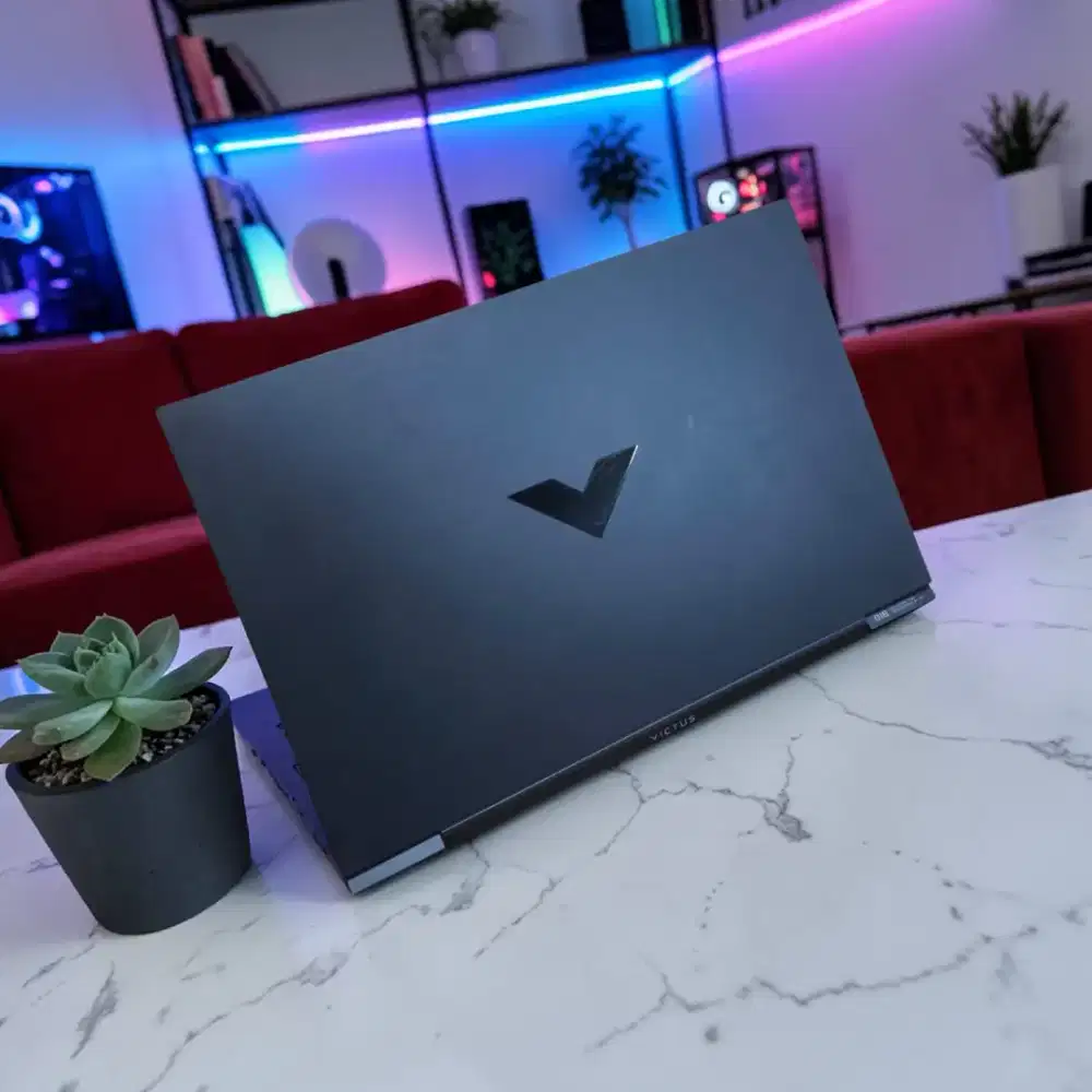 Laptop HP VICTUS 16 Ryzen 5 RAM 8GB SSD 512GB NVIDIA RTX 3060