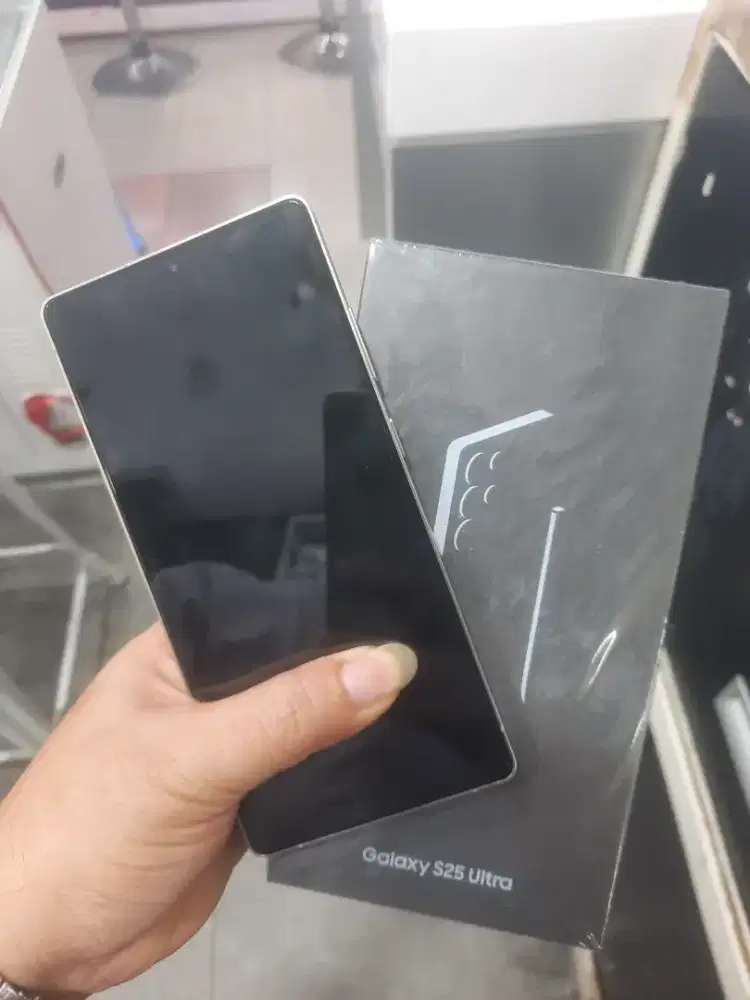Samsung Galaxy S25 Ultra 12/512 second resmi