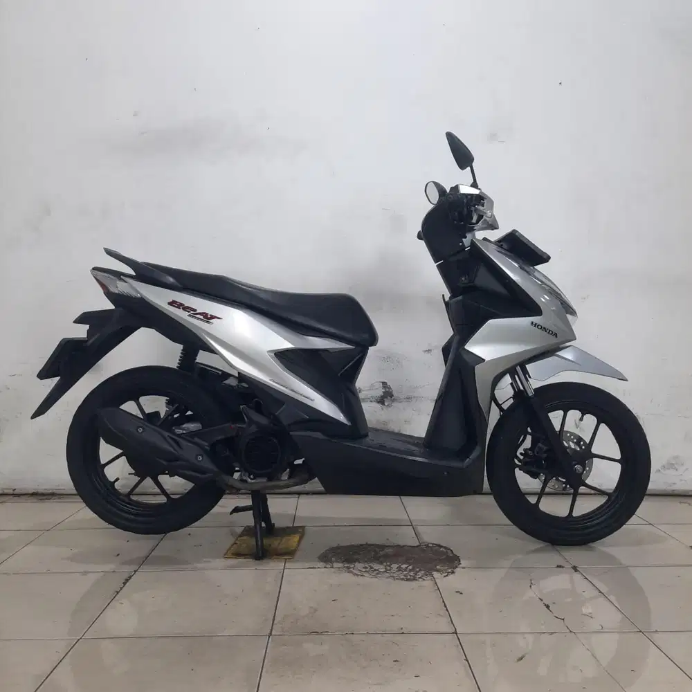 BEAT DELUXE 2022 ABU MULUS DP CICILAN RINGAN UNIT BERGARANSI