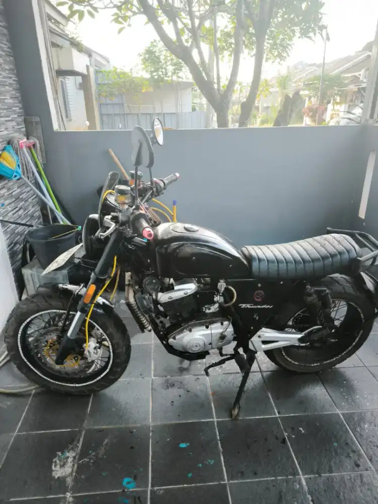 Suzuki Thunder 2007 15 Juta