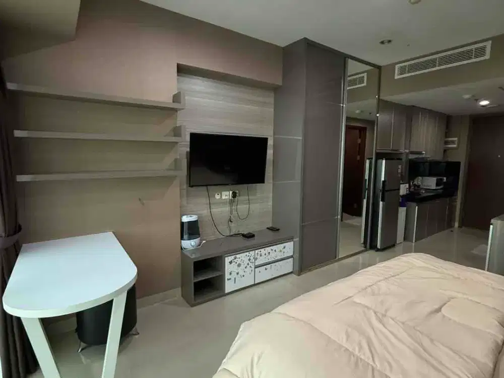 U Residence studio tower 2 dekat uph