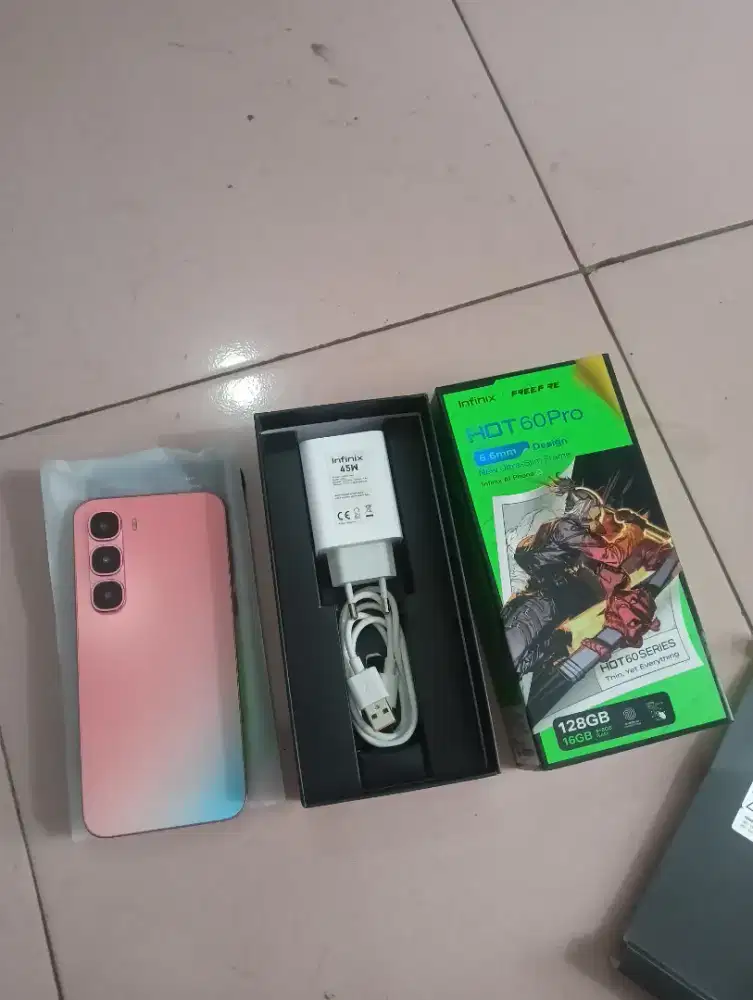 Infinix hot 60 pro ram 8+8/128gb