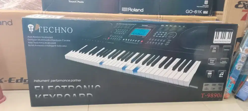 Keyboar Techno 9890i