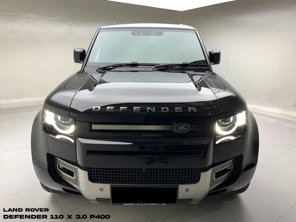 LAND ROVER DEFENDER 110 X 3.0 P400 AWD 2022 – SANTORINI BLACK ON TAN