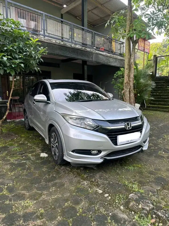 Honda HRV tahun 2015