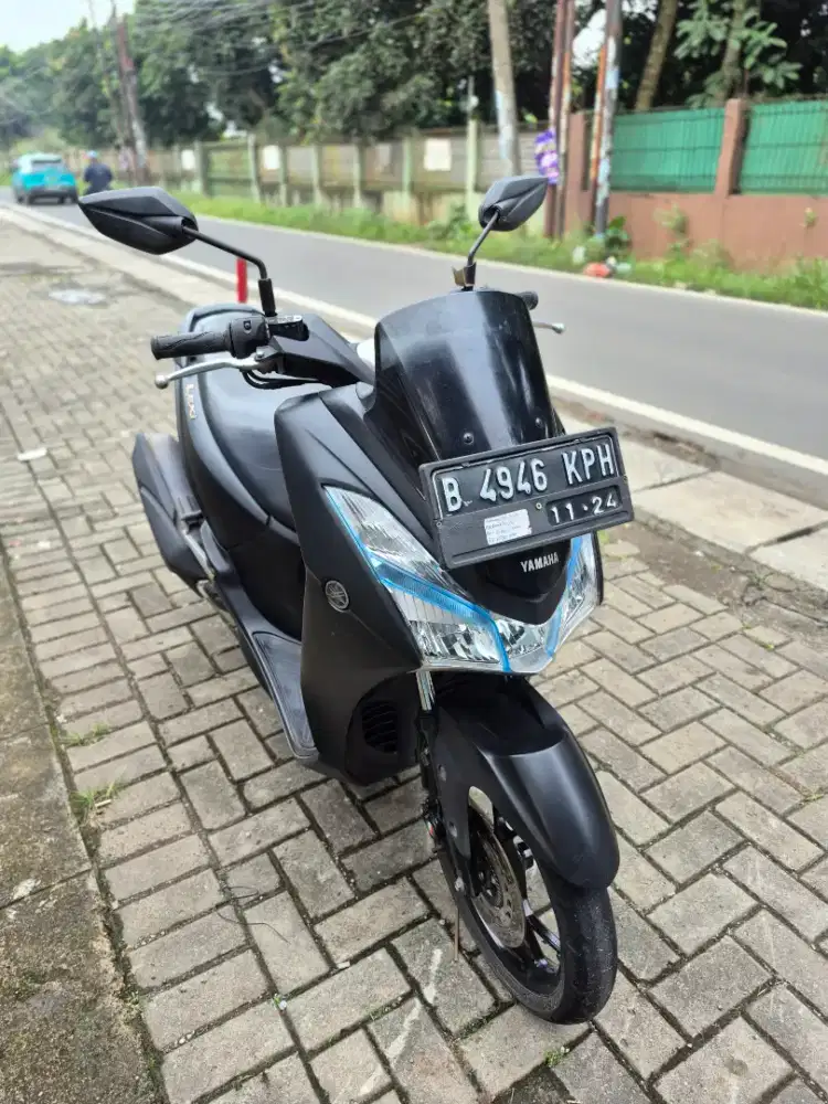 Dijual Yamaha Lexi 125 tahun 2019 surat lengkap