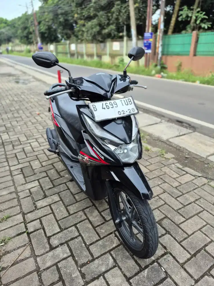 Dijual Honda Beat Eco tahun 2018 surat lengkap