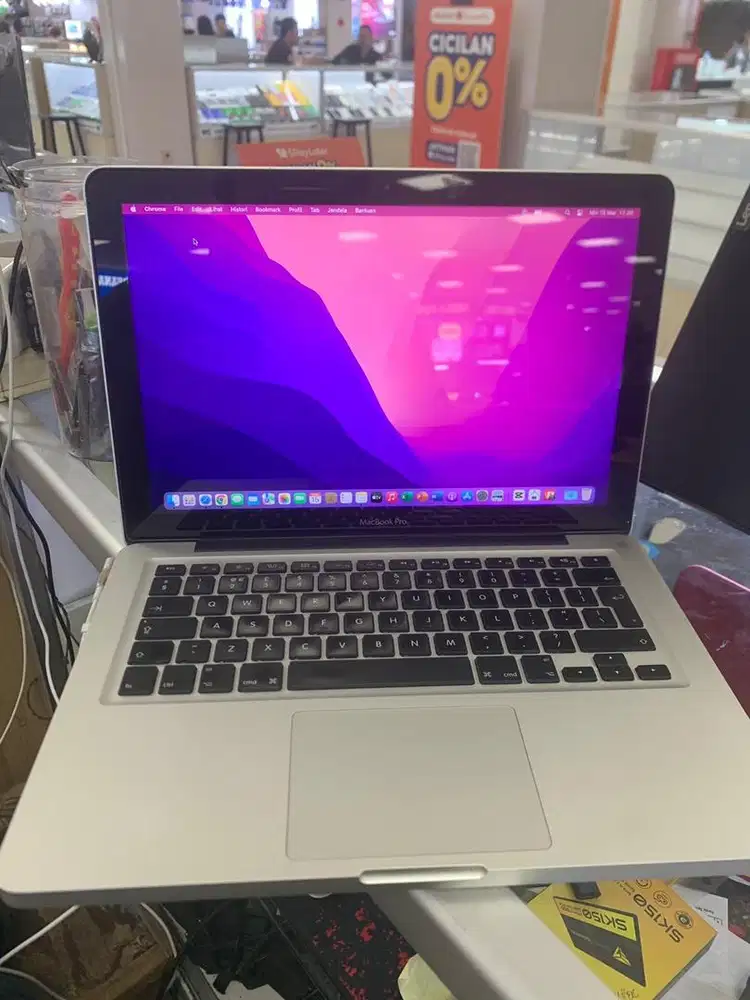 Macboo pro retina 2015 jual bu