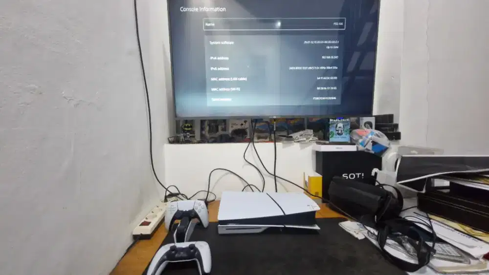 Jual PS5 Slim Baru Pakai 4 bulan, masih garansi 2 tahun lebih.