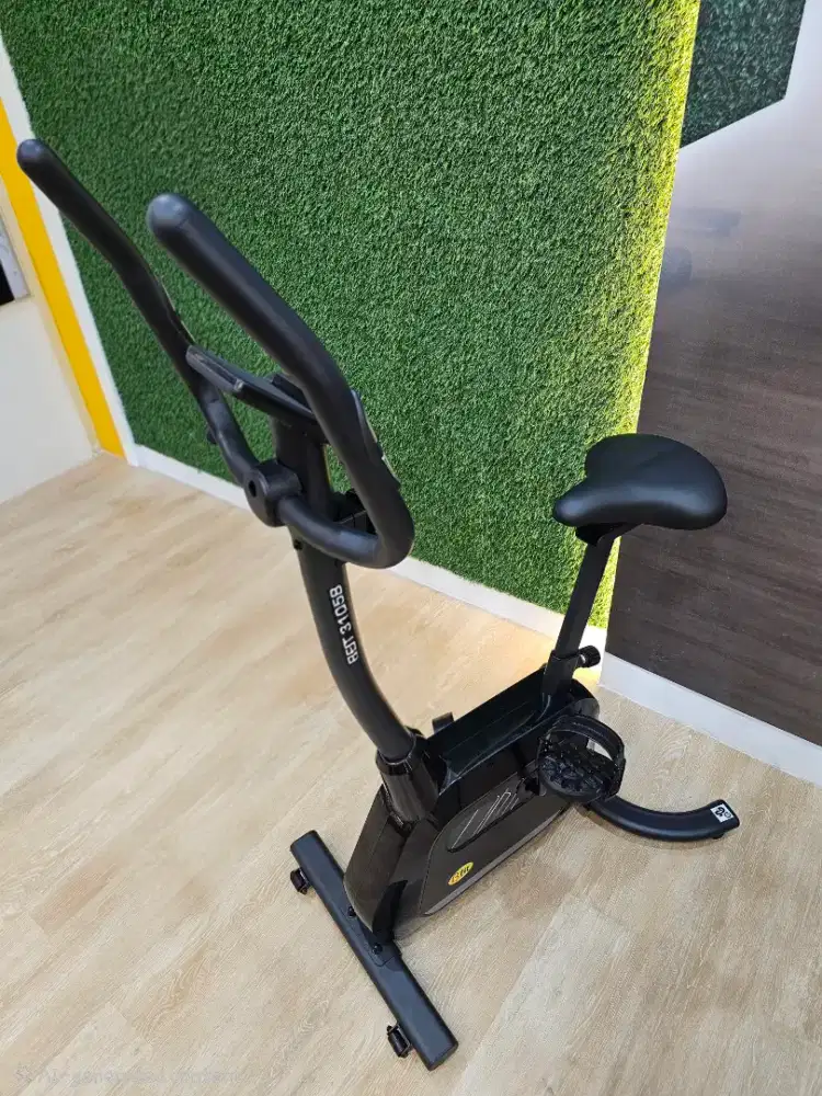 Sepeda Statis BFit Stationer 3105B