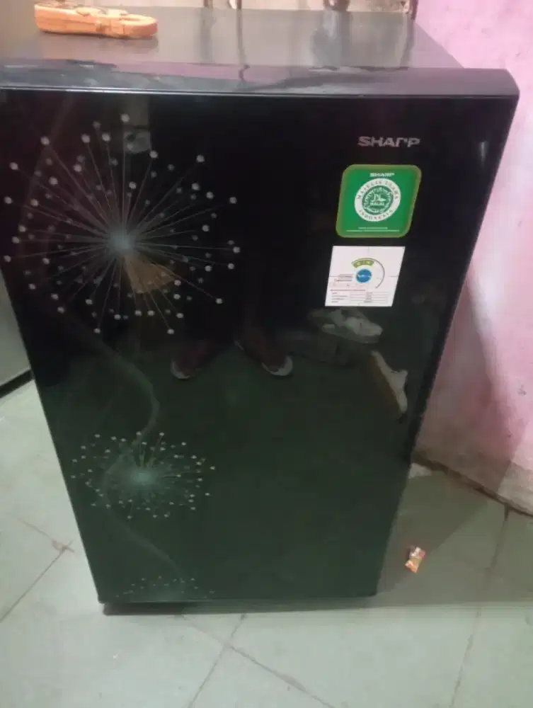 kulkas 1pintu merek sharp normal minat wa