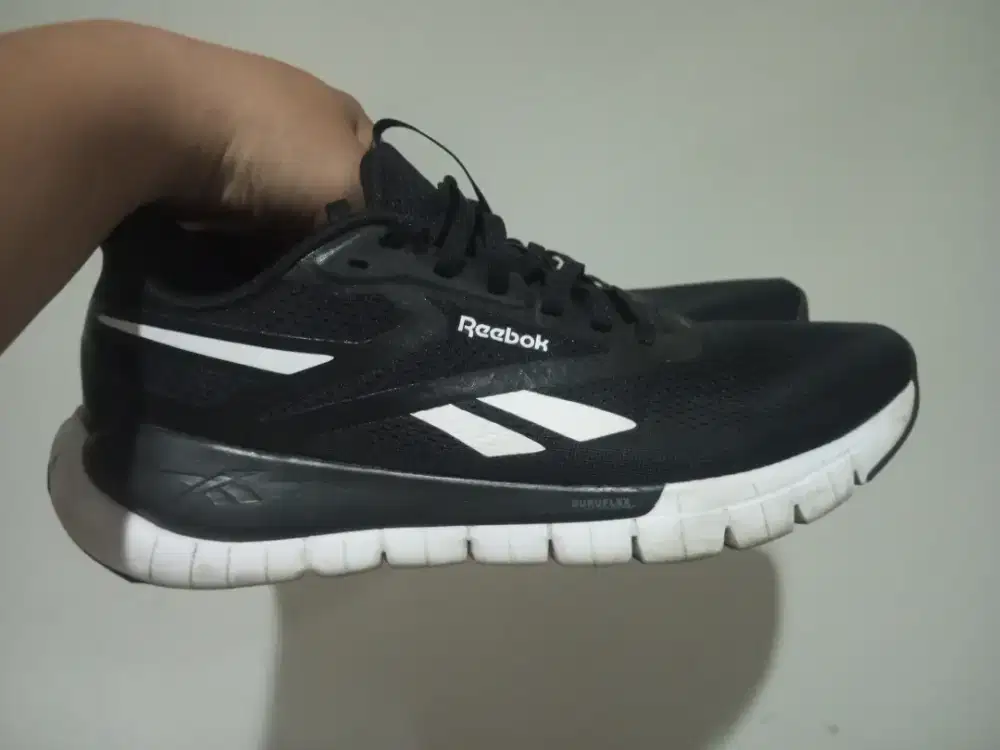 Sepatu reebok luxcomfort original size 44