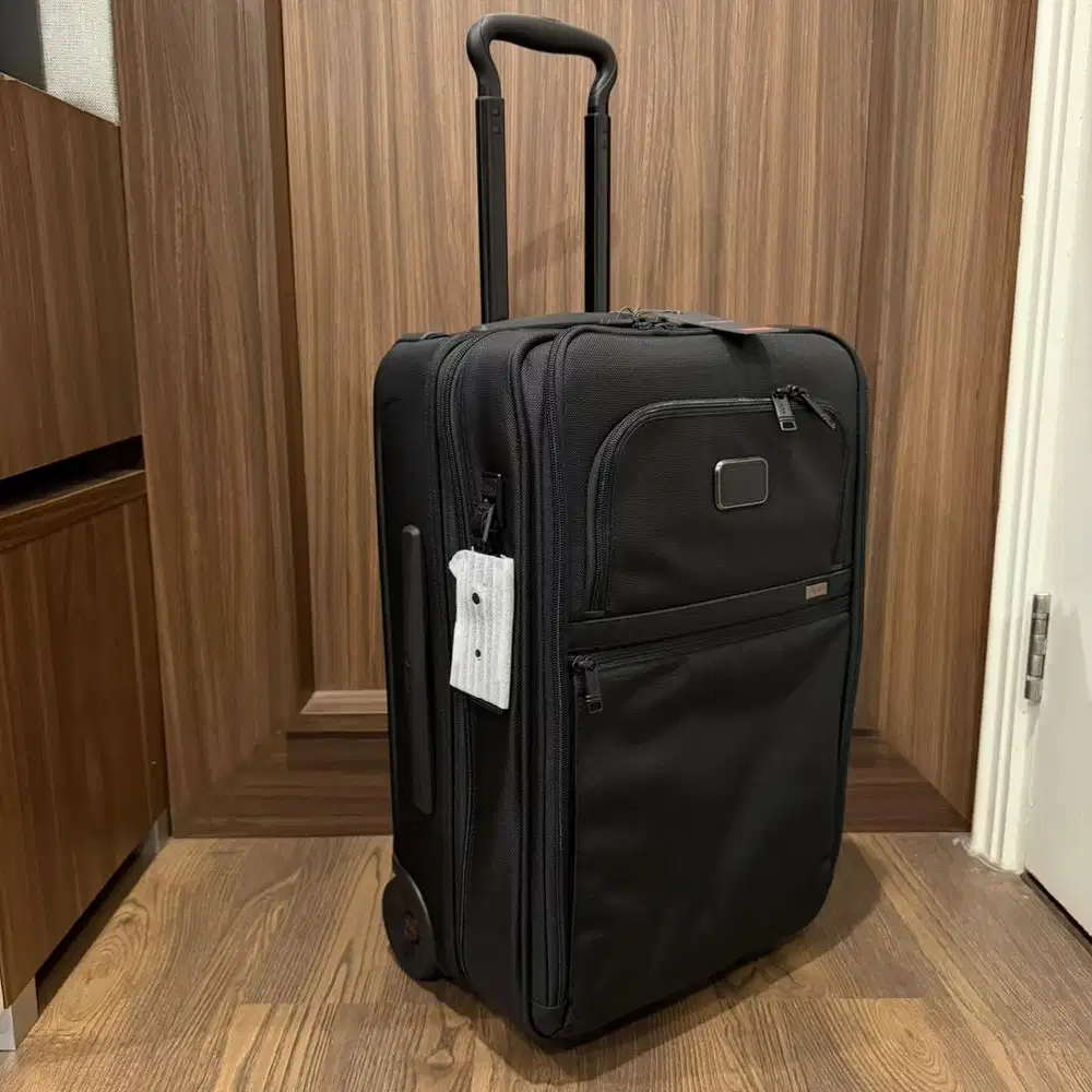 Koper Tumi Alpha 3 cabin size original asli