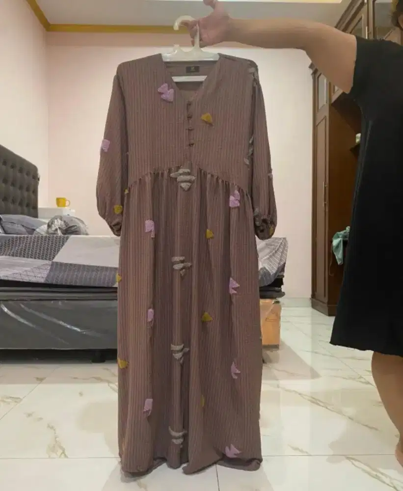 Gaun gamis wanita lebaran